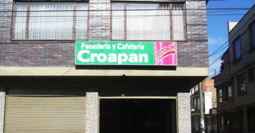 PANADERIA Y CAFETERIA CROAPAN PANADERIA Y CAFETERIA CROAPAN